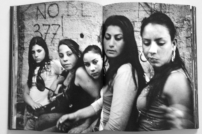 352591-7558da3dde314012b736