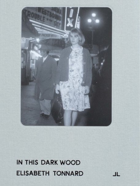 IN THIS DARK WOOD-Elisabeth Tonnard-frontcover