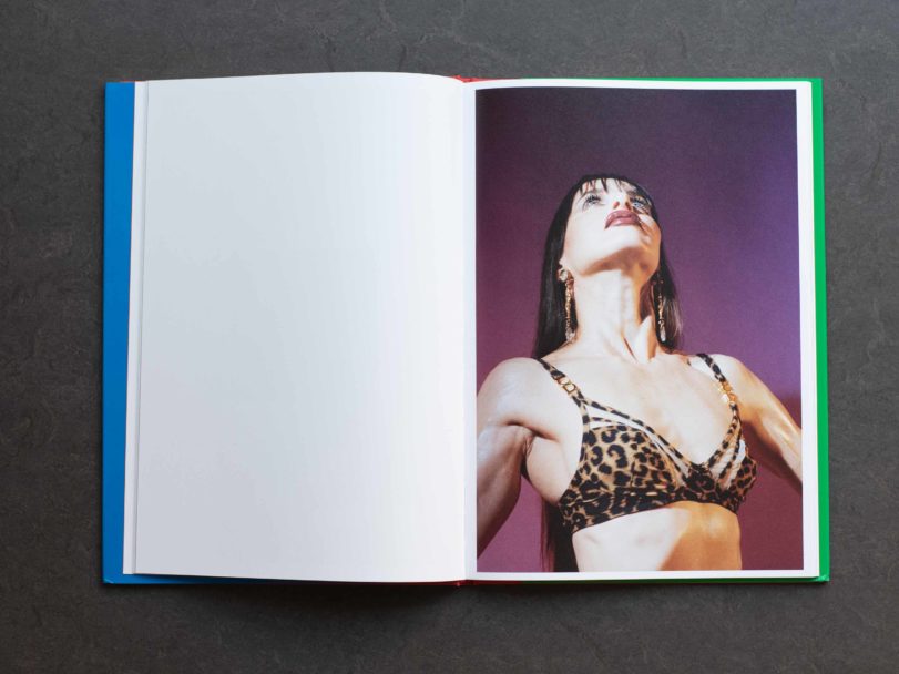 sophie-inside2-RG8_1118