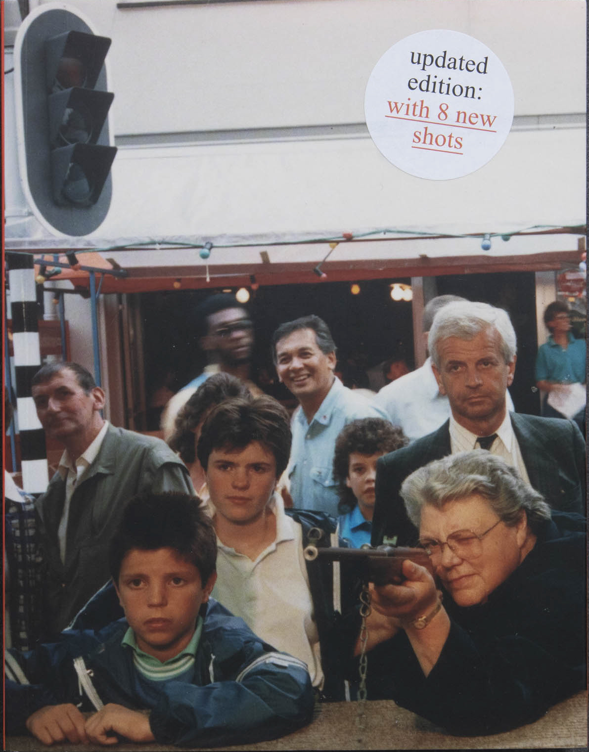 In Almost Every Picture #7 更新版 In Almost Every Picture — ERIK KESSELS