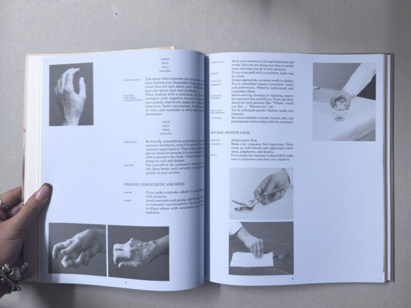 Astudyonwaitressing_MisiaBottaro_7