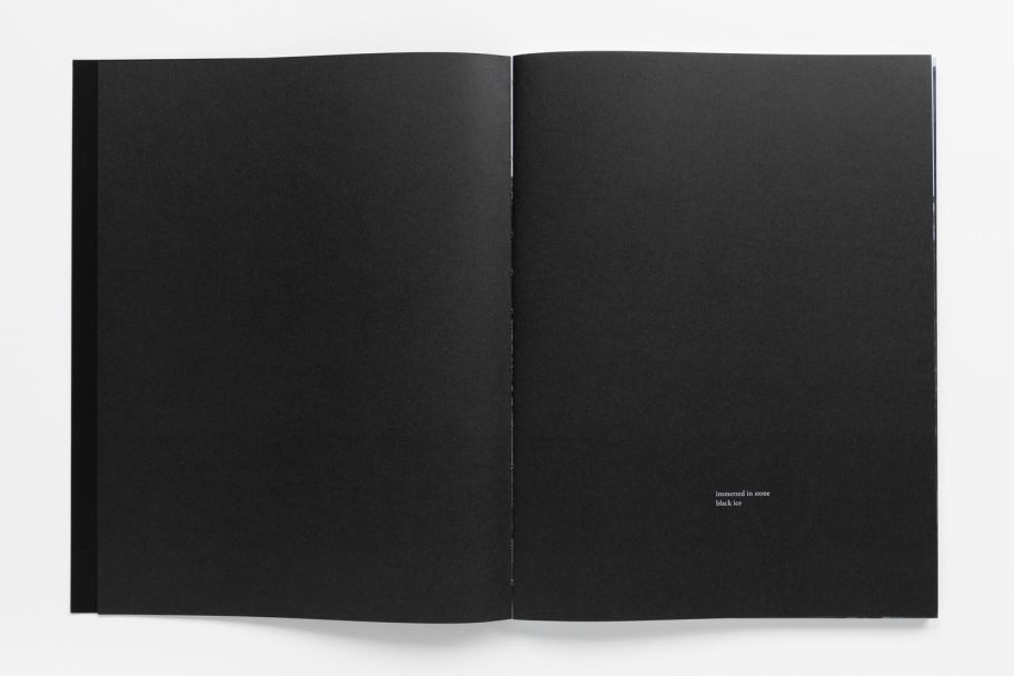 Multipress_Line_Bohmer_Lokken_Immersed_Stone_Black_Ice_WebRes_02