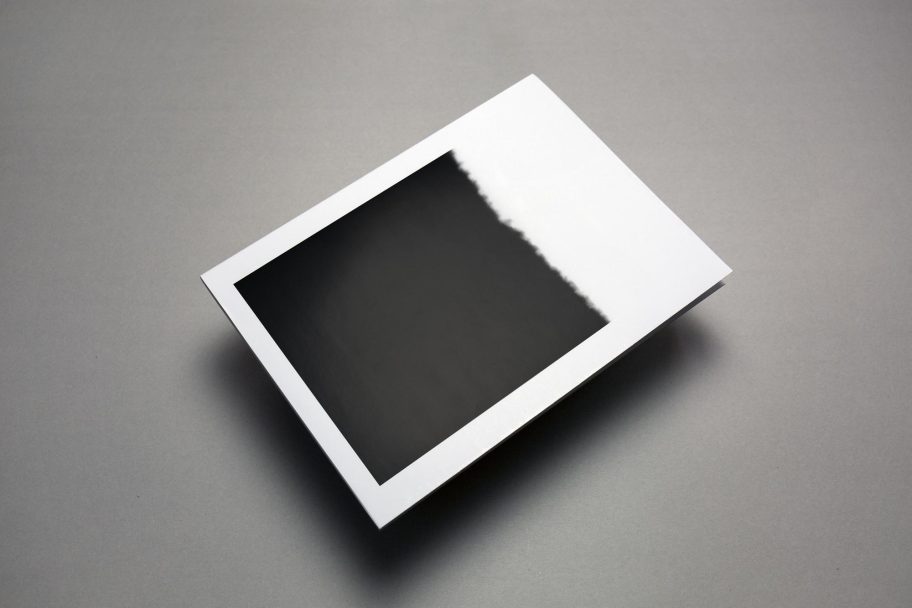 The-line-of-water_01